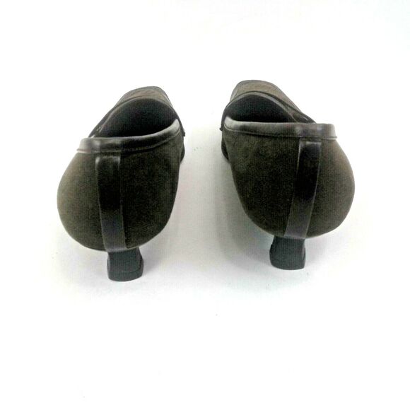 Stuart Weitzman Womens Chocolate Perforated 1.75 Kitten Heels Size 6W - Picture 5 of 8